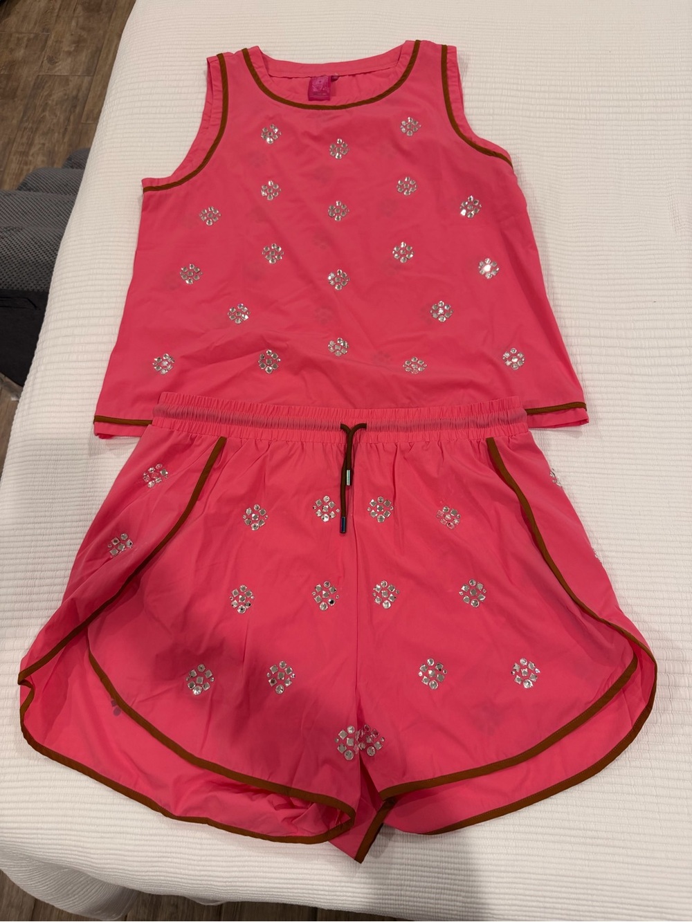 QOS (Queen of Sparkles) XXL Women’s Active Set